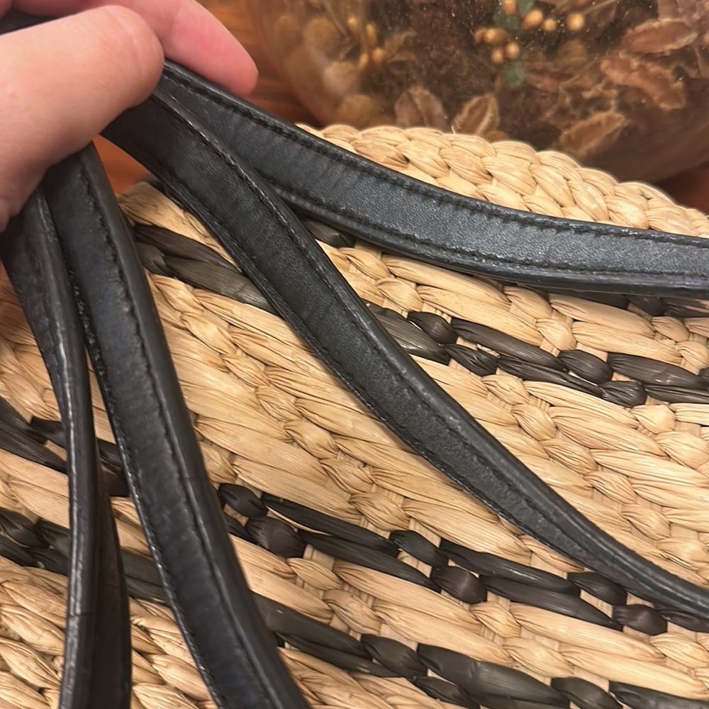 Poolside Straw Stripe Bec Bag - Picture 16 of 16